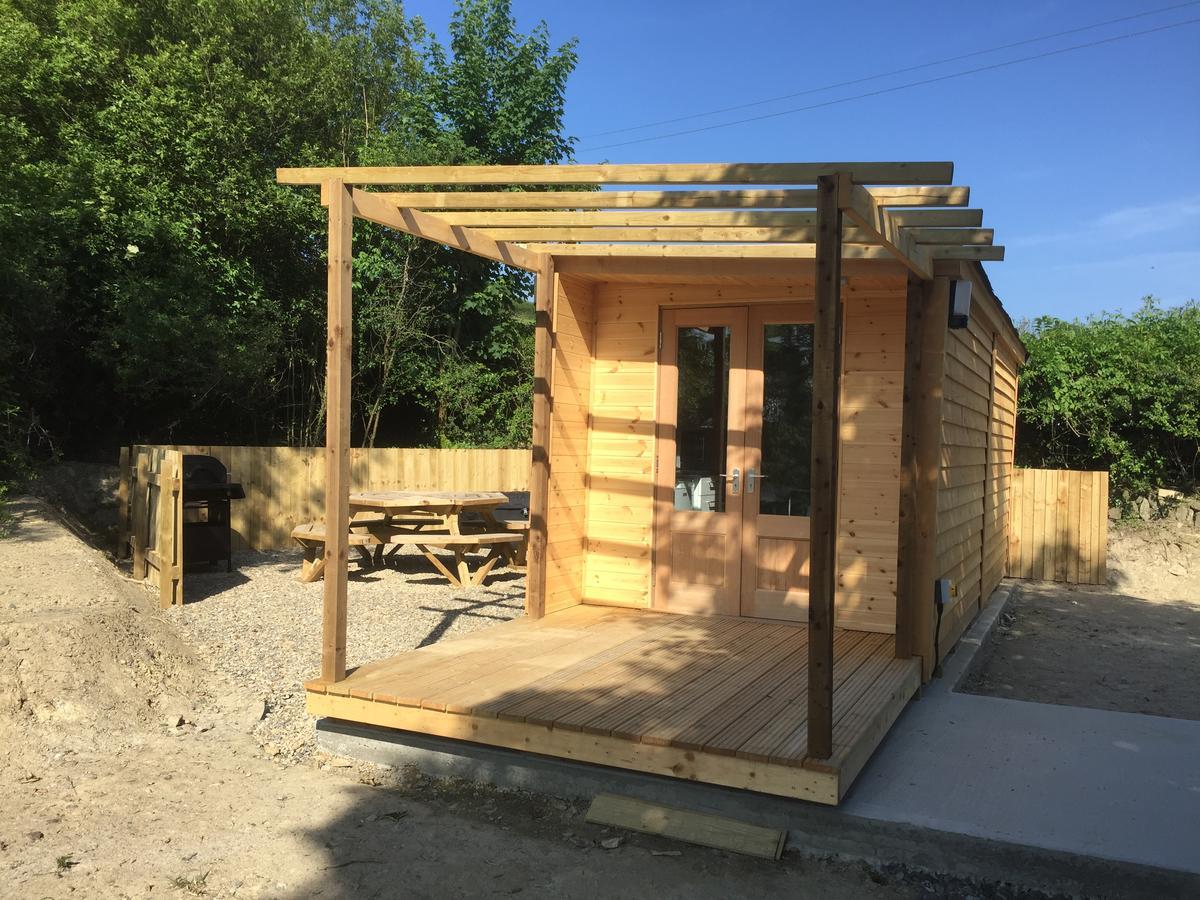 Romantic Getaway Luxury Wooden Cabin With Private Hot Tub And Bbq Aberystwyth Ngoại thất bức ảnh